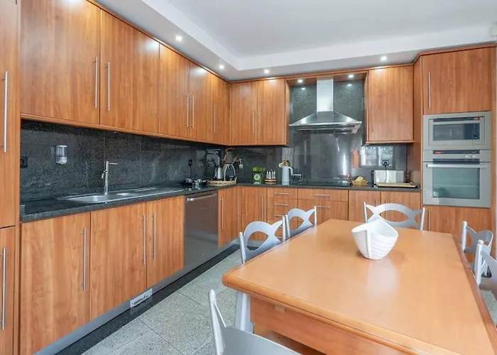 بيت للعطل River Zen House