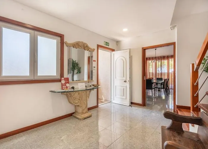 River Zen House بيت للعطل