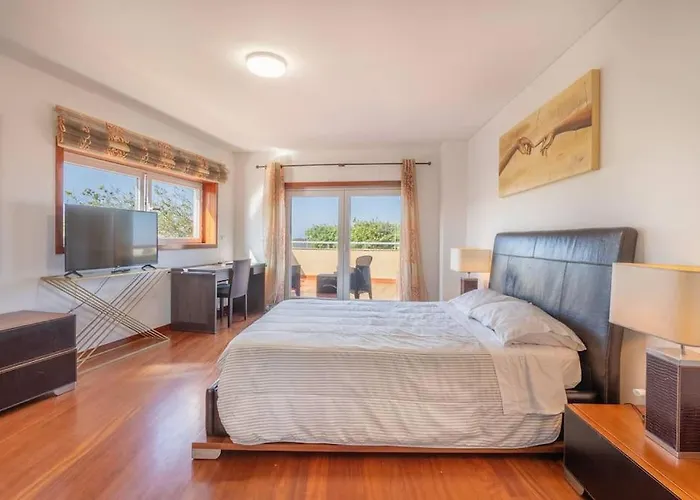 River Zen House بيت للعطل