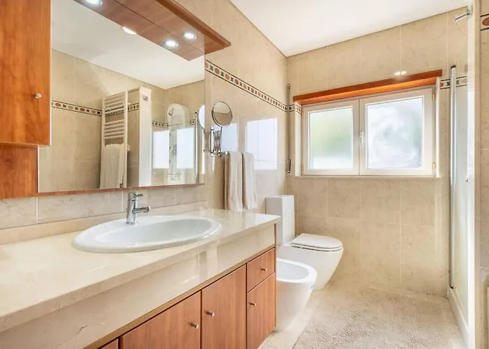 River Zen House بيت للعطل إسبونسيندي