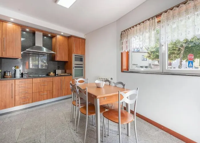 بيت للعطل River Zen House