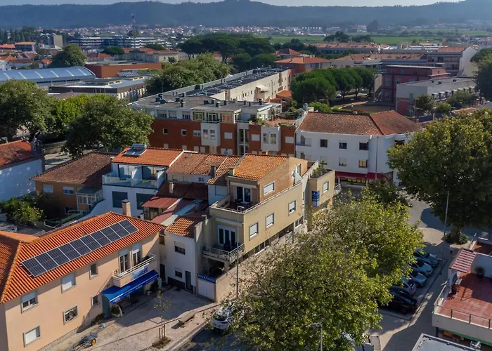 River Zen House بيت للعطل *