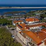 River Zen House بيت للعطل إسبونسيندي