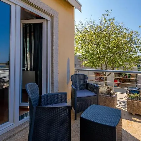 River Zen House Эшпозенди